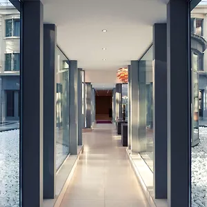 ميركيور سنتر ميدي فندق
