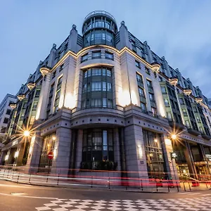 Radisson Collection Grand Place فندق